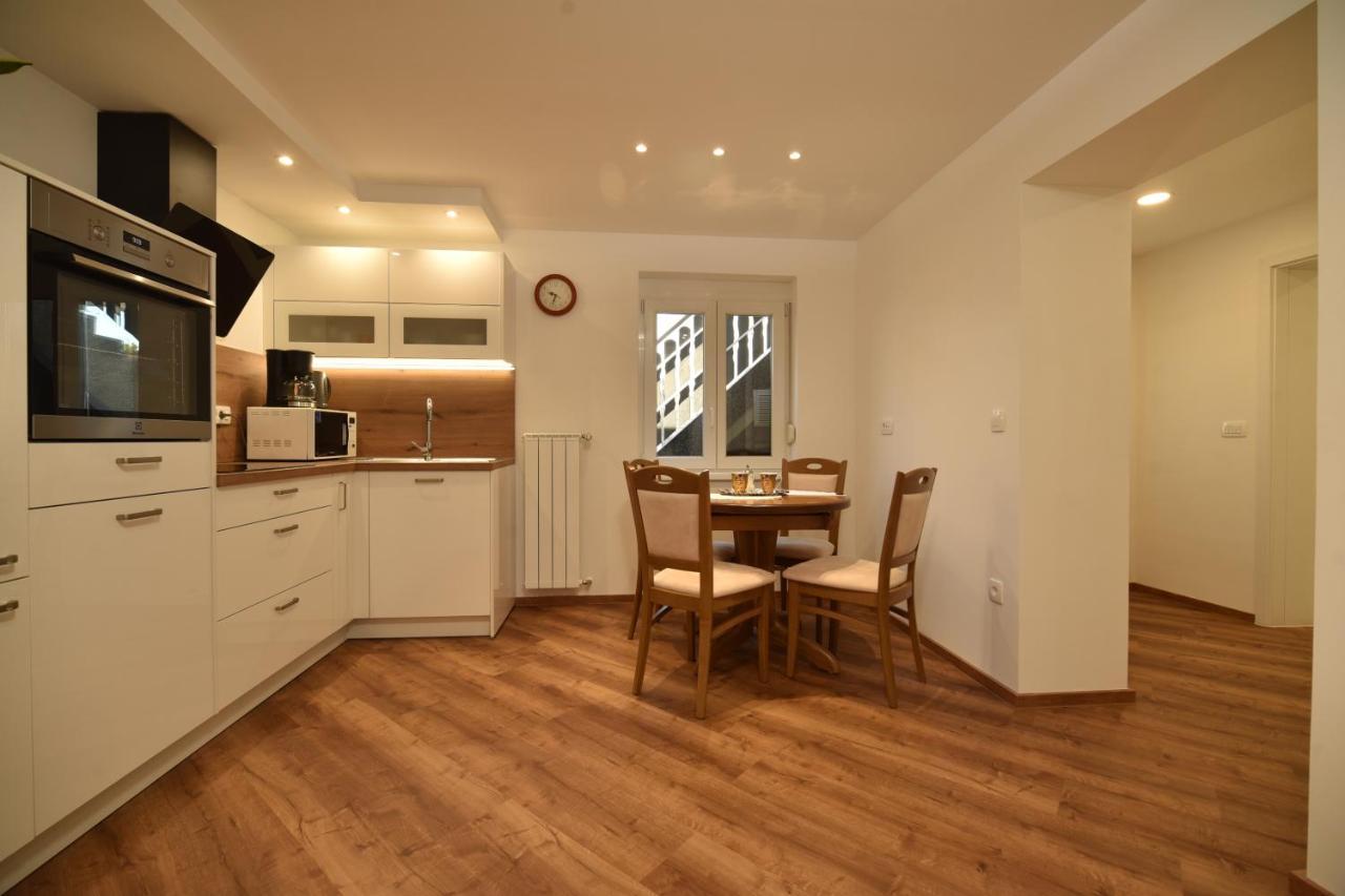 Sedami Apartment มาริบอร์ ภายนอก รูปภาพ